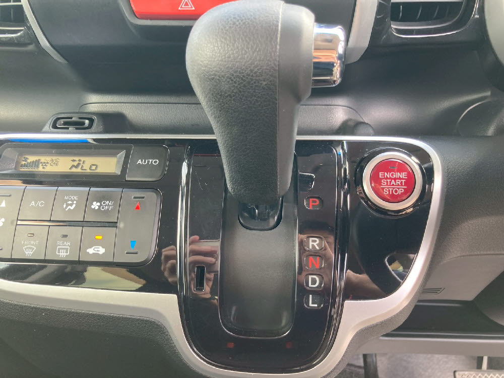 ホンダ N BOXカスタム G・Lパッケージ16枚目
