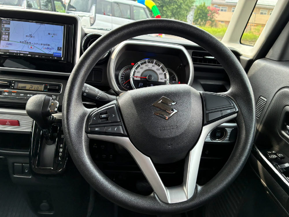 スズキ スペーシアカスタム HYBRID GS11枚目