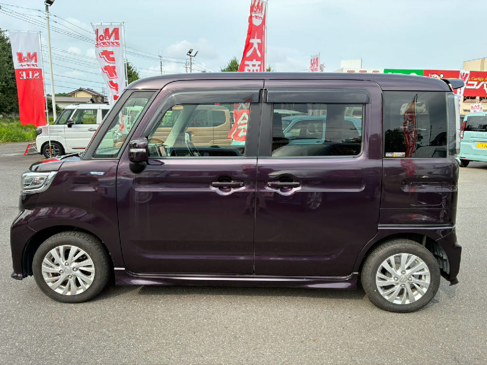 スズキ スペーシアカスタム HYBRID GS7枚目