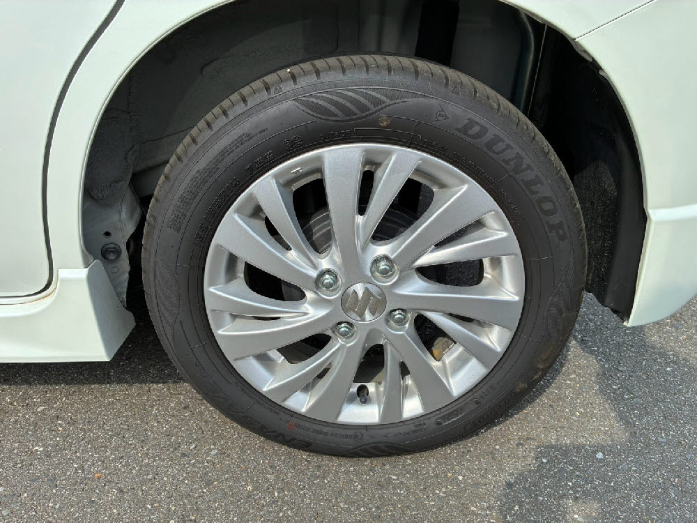 スズキ　スペーシアカスタム　HYBRID　GS8枚目