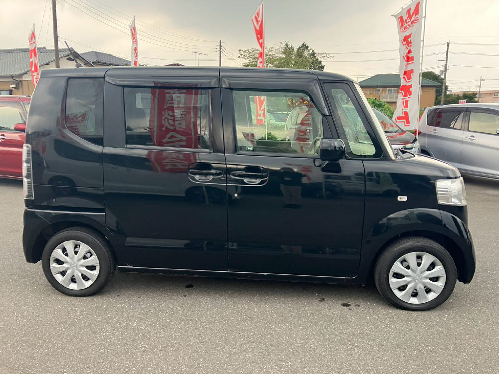 ホンダ N BOX+ G3枚目