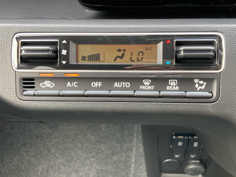 スズキ ワゴンR HYBRID ZX 5型14枚目