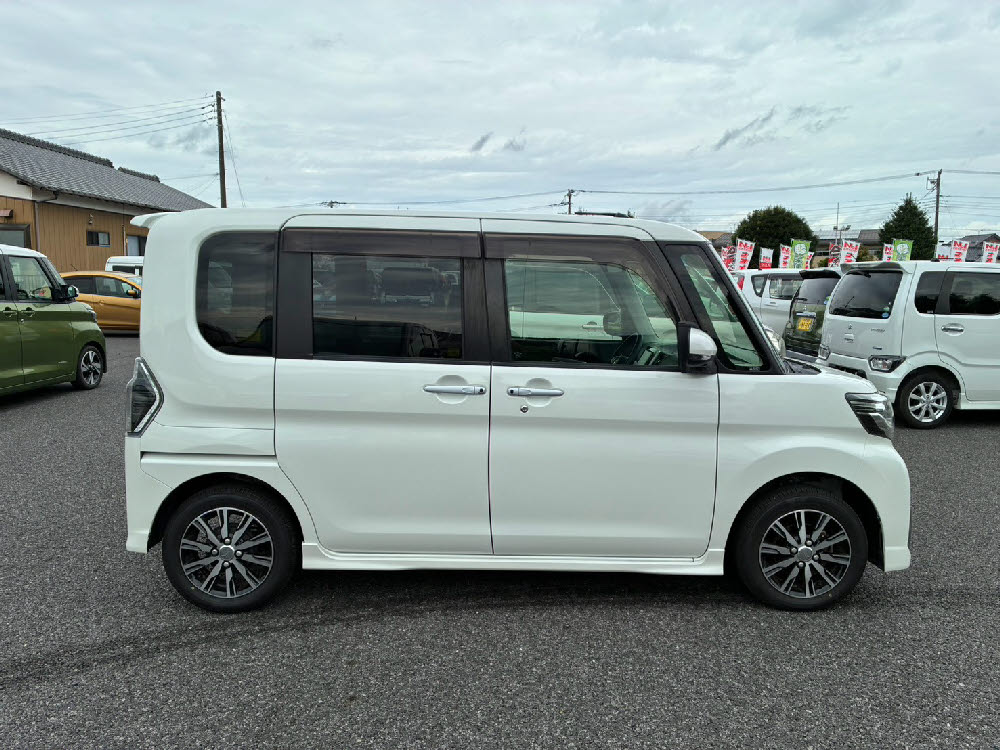 ダイハツ　タントカスタム XトップエディションVS SAⅢ3枚目