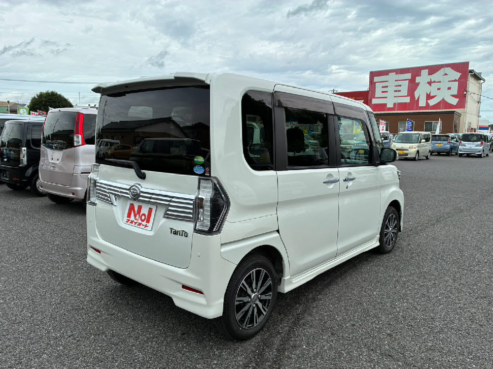ダイハツ　タントカスタム XトップエディションVS SAⅢ4枚目