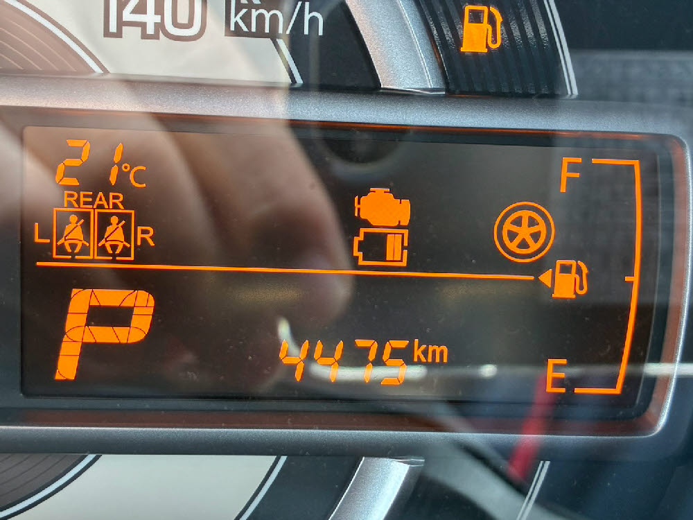 スズキ　アルト HYBRID X13枚目