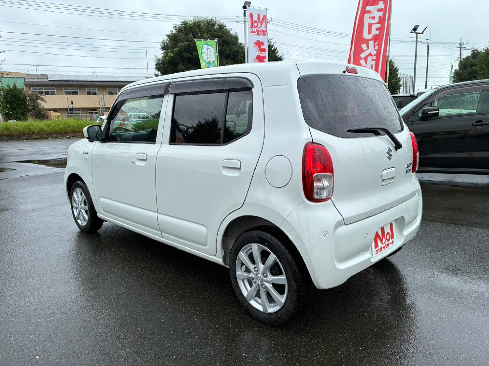 スズキ　アルト HYBRID X6枚目