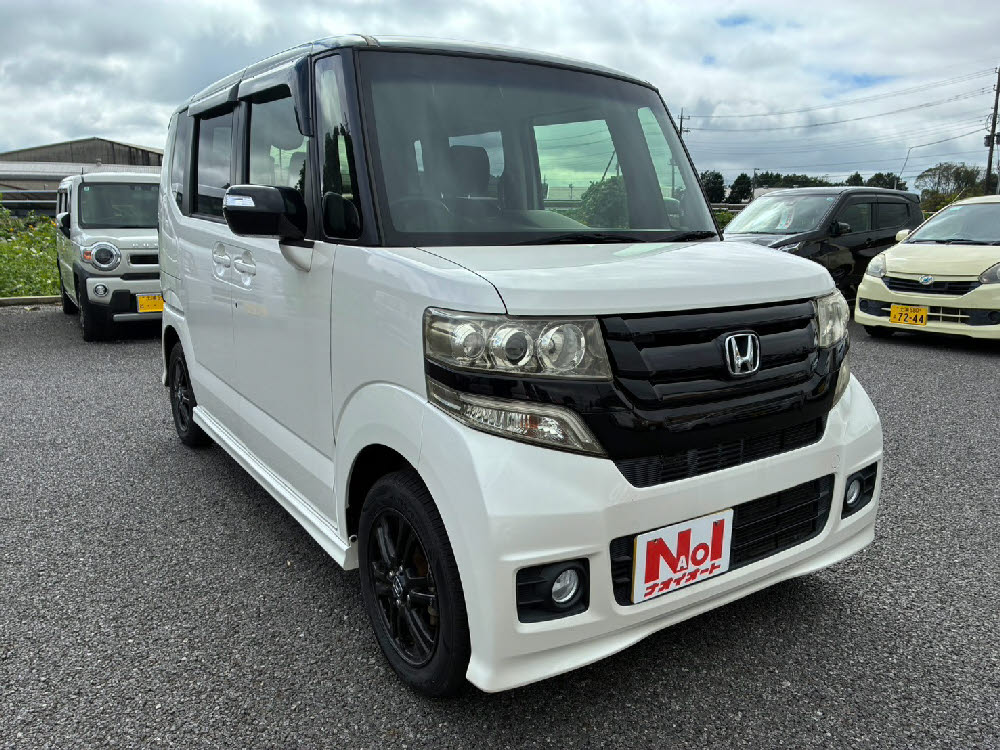 ホンダ　Ｎ ＢＯＸカスタム　G・Lパッケージ2枚目