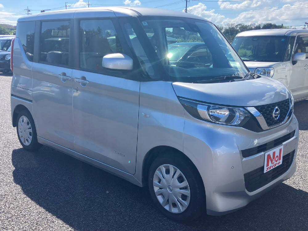 ニッサン ルークス S2枚目