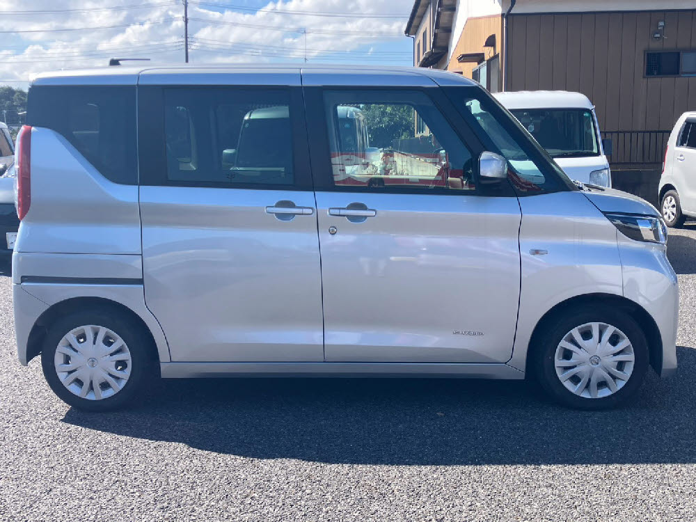 ニッサン ルークス S3枚目
