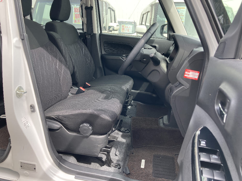 ミツビシ　ekスペースカスタムTセーフティーパッケージ10枚目