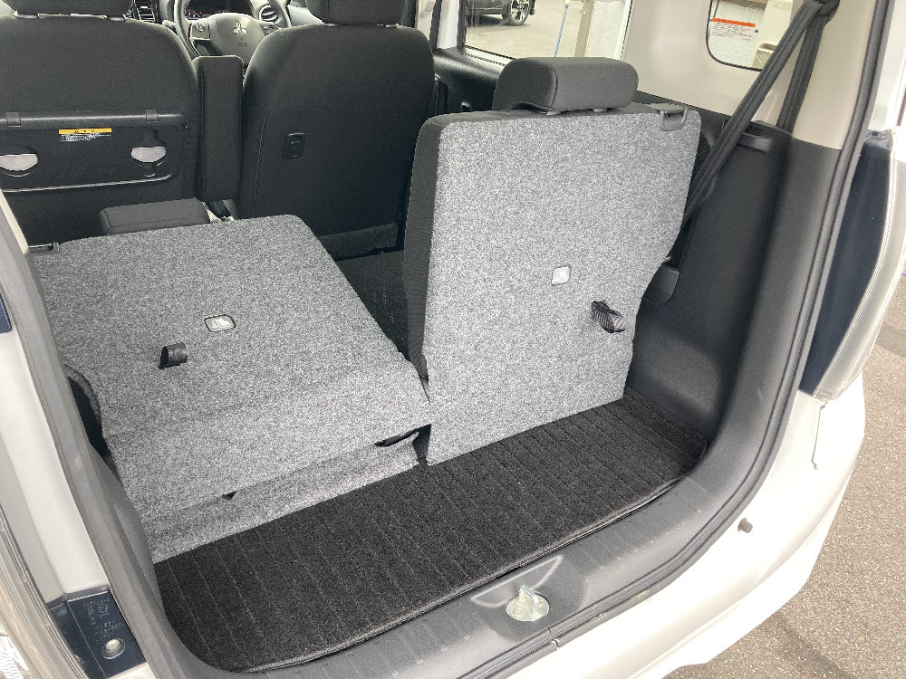 ミツビシ　ekスペースカスタムTセーフティーパッケージ12枚目