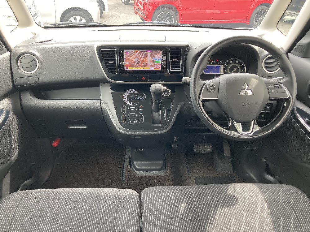 ミツビシ　ekスペースカスタムTセーフティーパッケージ8枚目