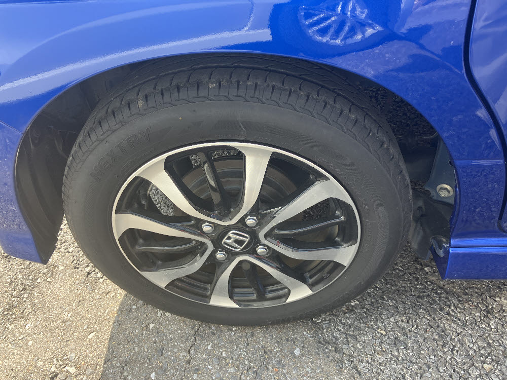 ホンダ　N BOXカスタム　G・Lホンダセンシング13枚目