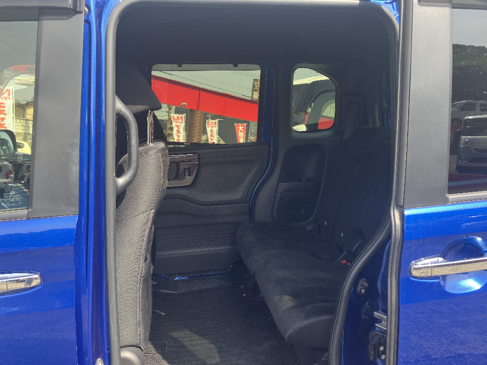 ホンダ　N BOXカスタム　G・Lホンダセンシング8枚目