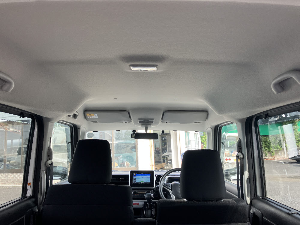 スズキ　スペーシアカスタム　HYBRID GS 11枚目