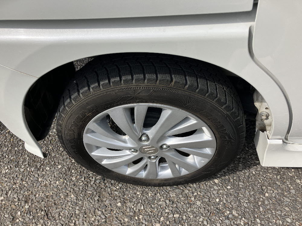 スズキ　スペーシアカスタム　HYBRID GS 14枚目