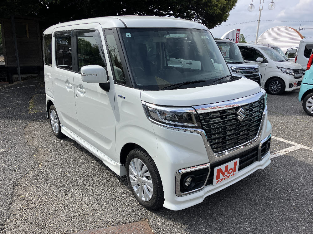 スズキ　スペーシアカスタム　HYBRID GS 2枚目