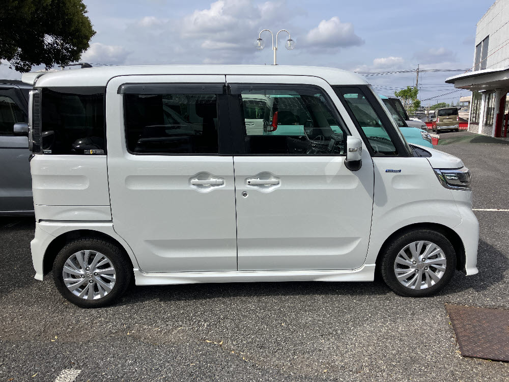 スズキ　スペーシアカスタム　HYBRID GS 3枚目