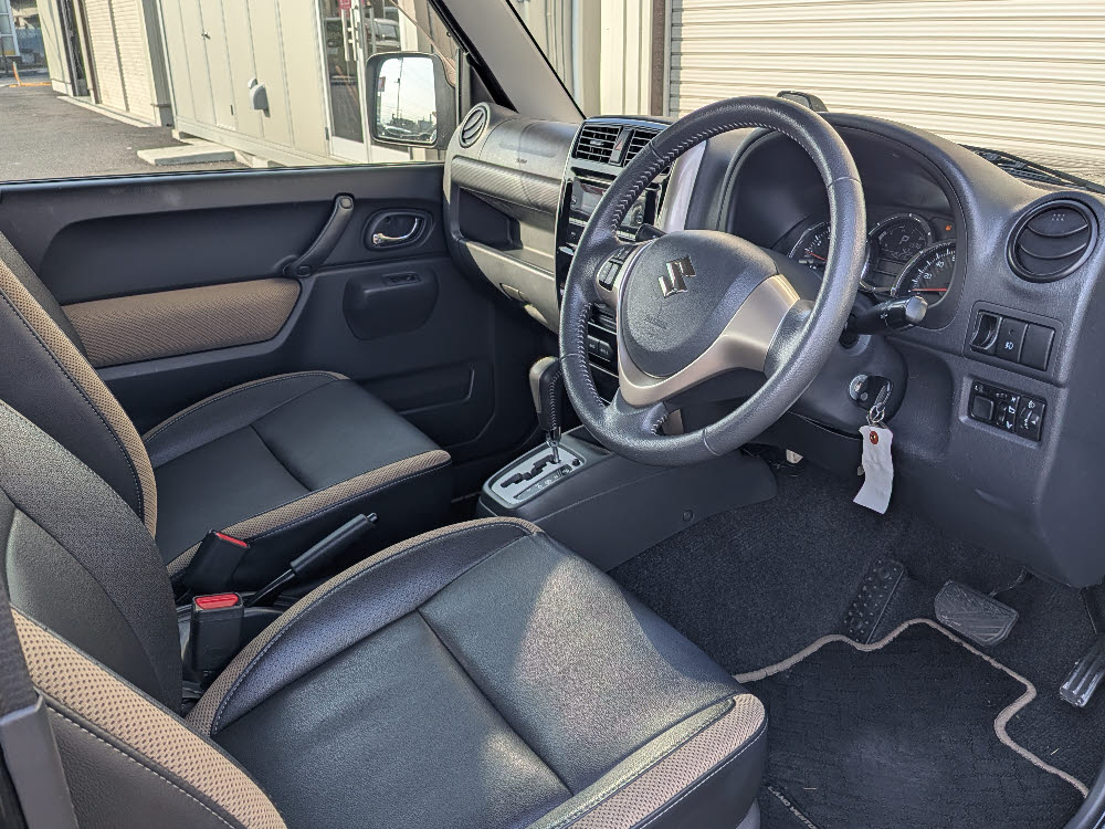 スズキ　ジムニー　ランドベンチャー　10枚目