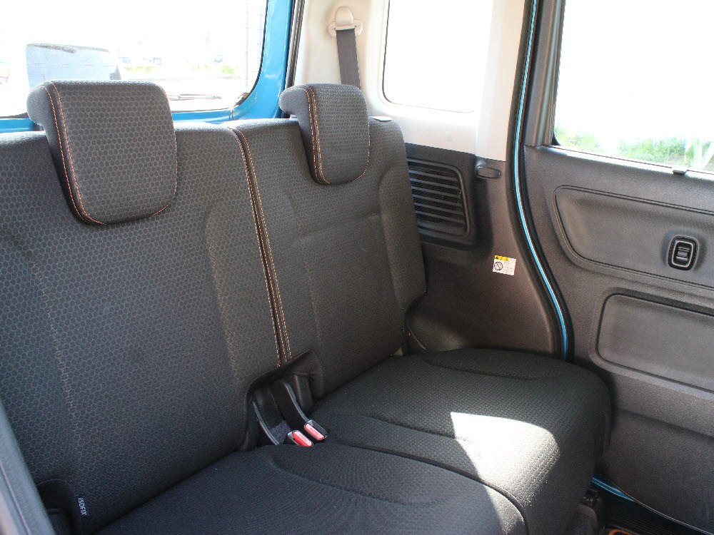 スズキ　スペーシアギア HYBRID　XZ13枚目