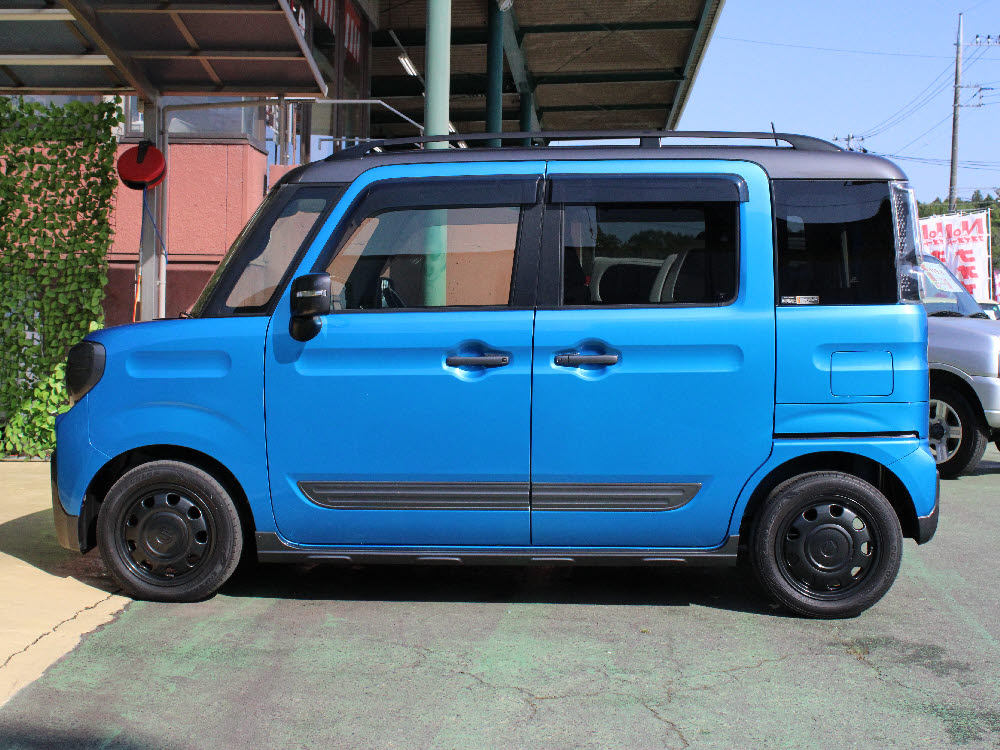 スズキ　スペーシアギア HYBRID　XZ7枚目