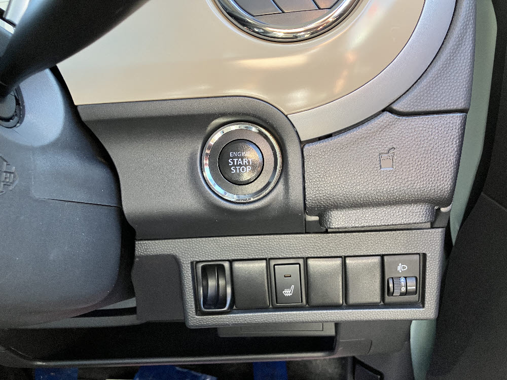 スズキ　ラパン　10thアニバーサリーリミテッド8枚目