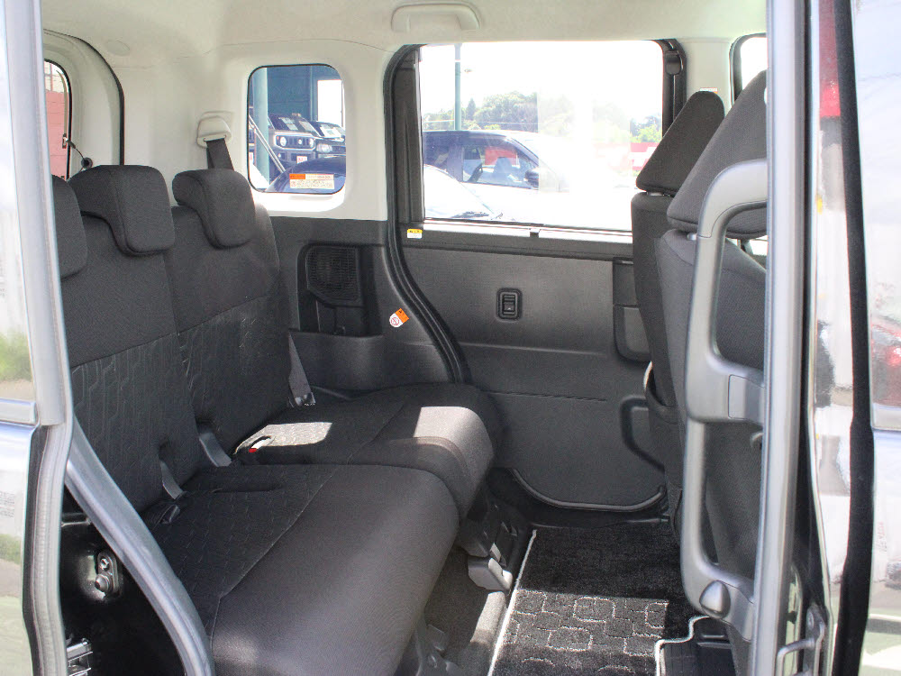 トヨタ　ルーミーカスタム　G15枚目