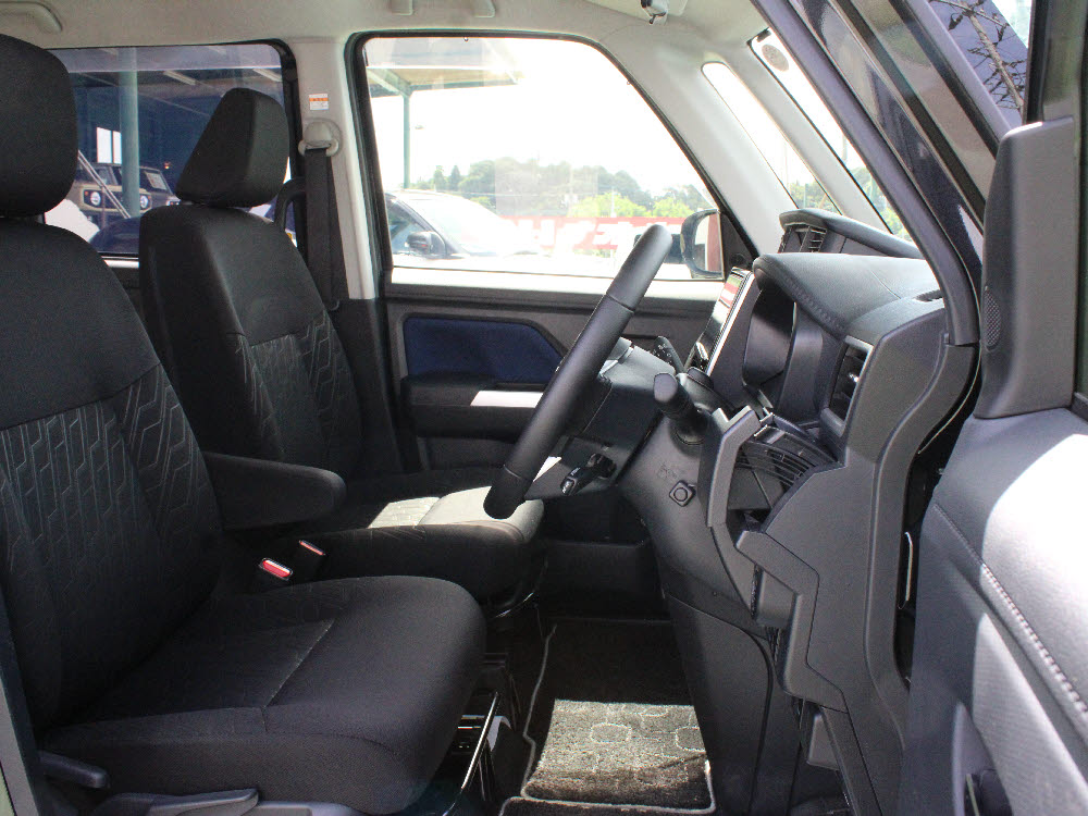 トヨタ　ルーミーカスタム　G16枚目