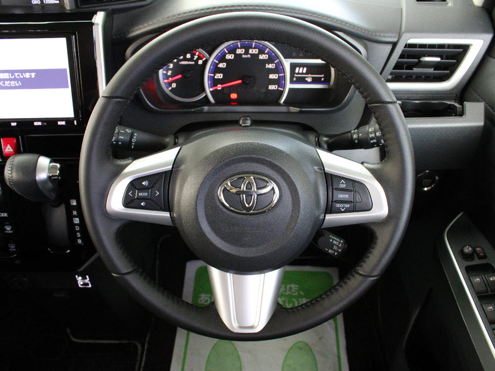 トヨタ　ルーミーカスタム　G19枚目