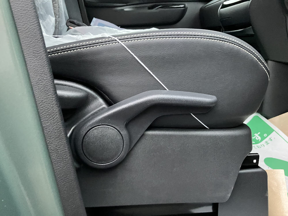 ミツビシ　デリカミニ　Gプレミアム（ODレス）7枚目