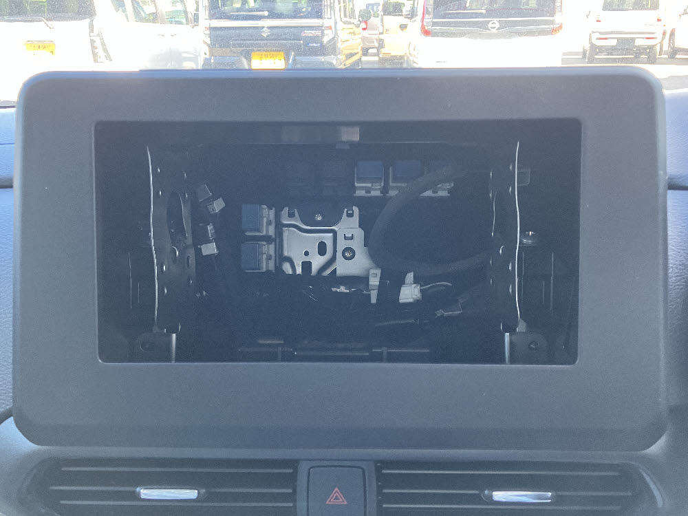 ミツビシ　デリカミニ　Gプレミアム ODレス17枚目