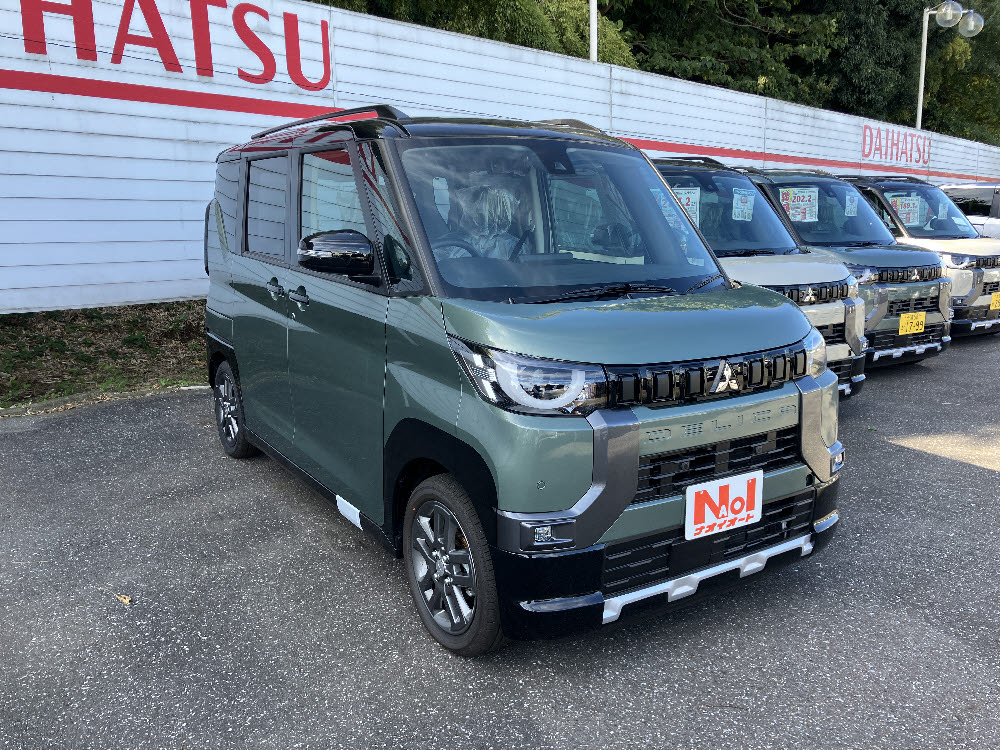 ミツビシ　デリカミニ　Gプレミアム ODレス2枚目