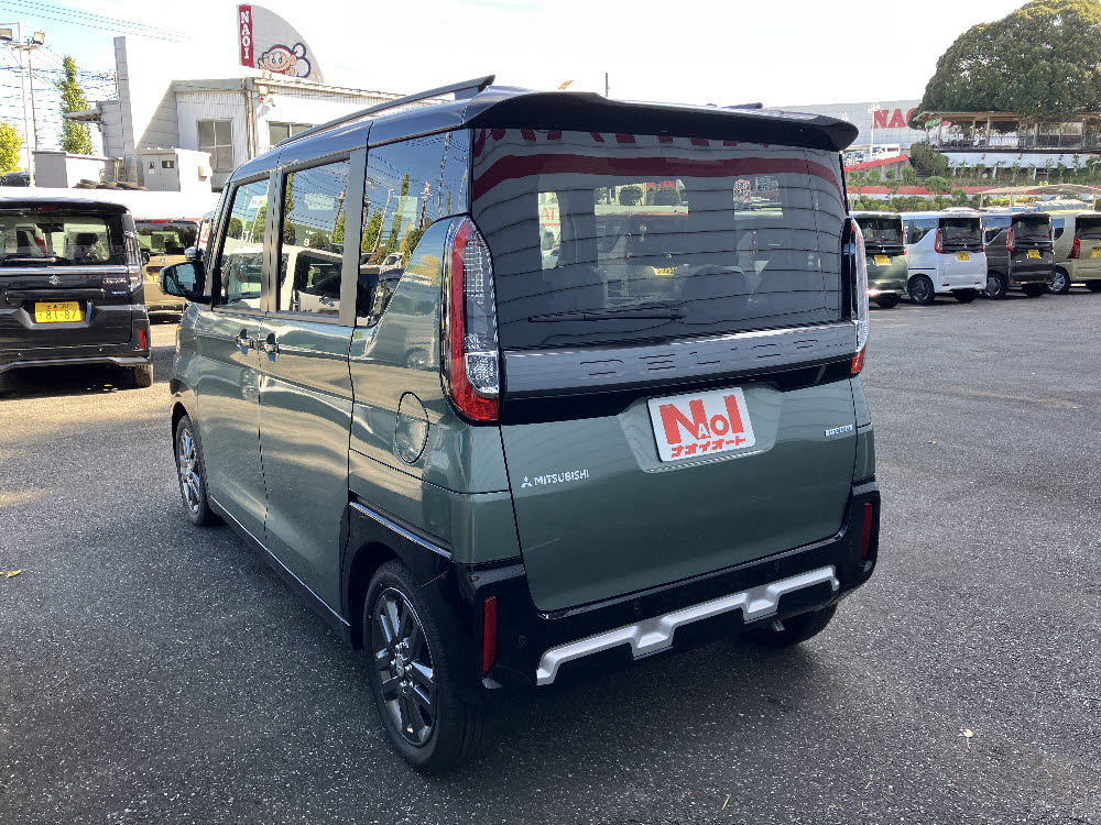 ミツビシ　デリカミニ　Gプレミアム ODレス4枚目