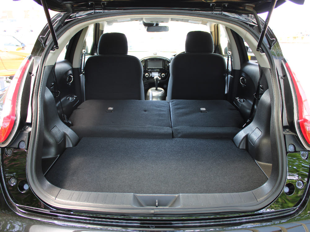 ニッサン　ジューク　15RX14枚目