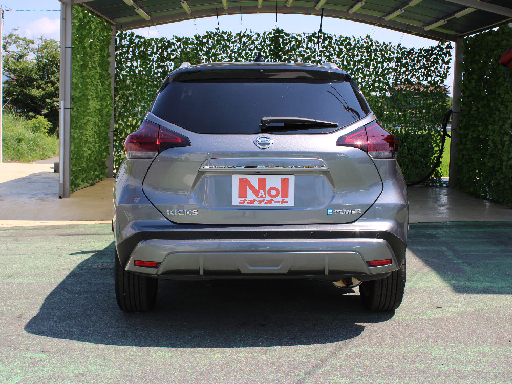 ニッサン　キックス e-POWER　XツートンインテリアED5枚目