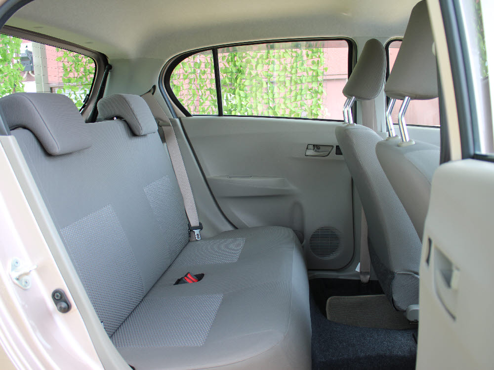 ダイハツ　ミライース　Lf 4WD14枚目