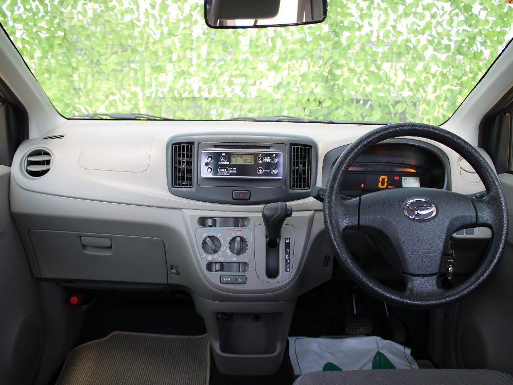 ダイハツ　ミライース　Lf 4WD16枚目