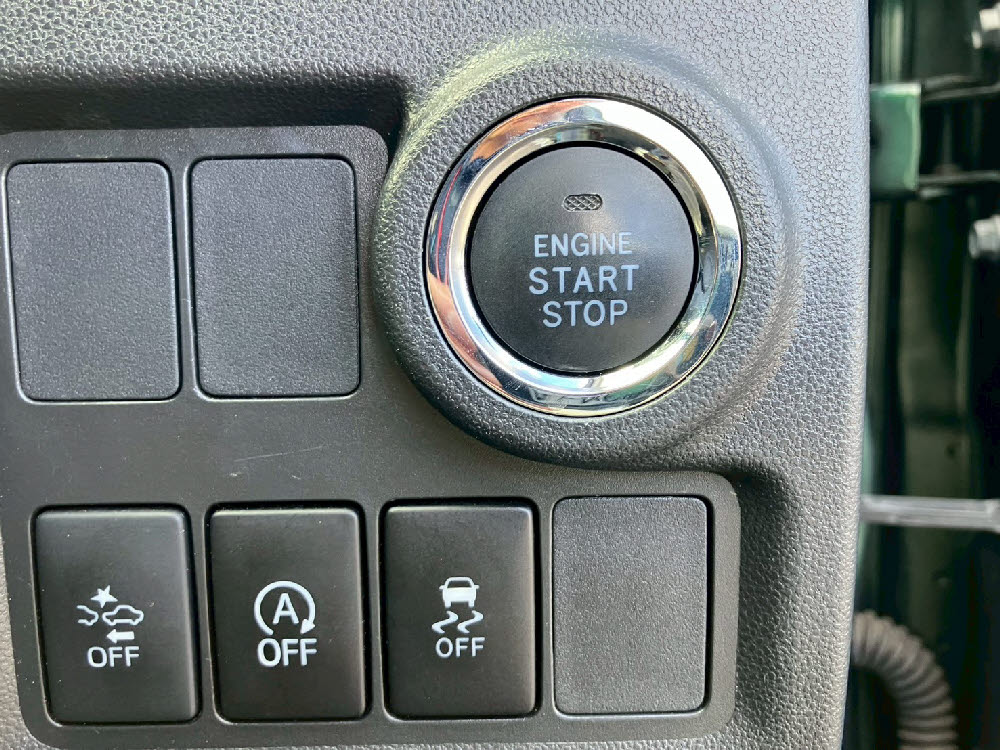 トヨタ　パッソ　モーダS18枚目