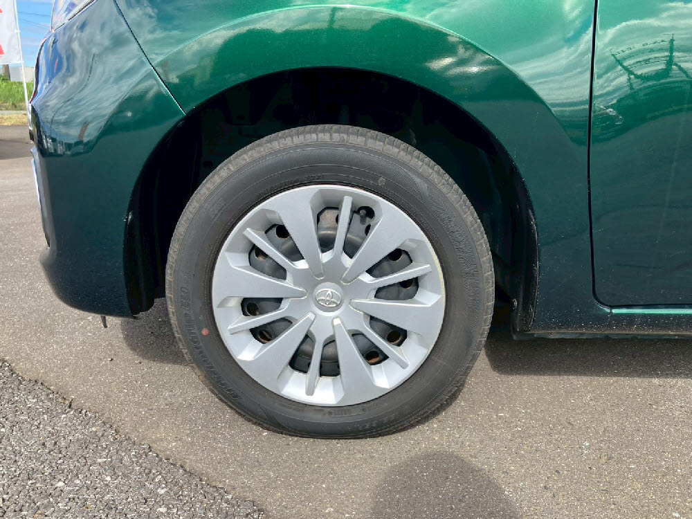 トヨタ　パッソ　モーダS8枚目