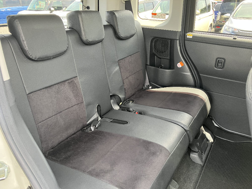 ダイハツ　トールカスタム　G-SAⅡ11枚目