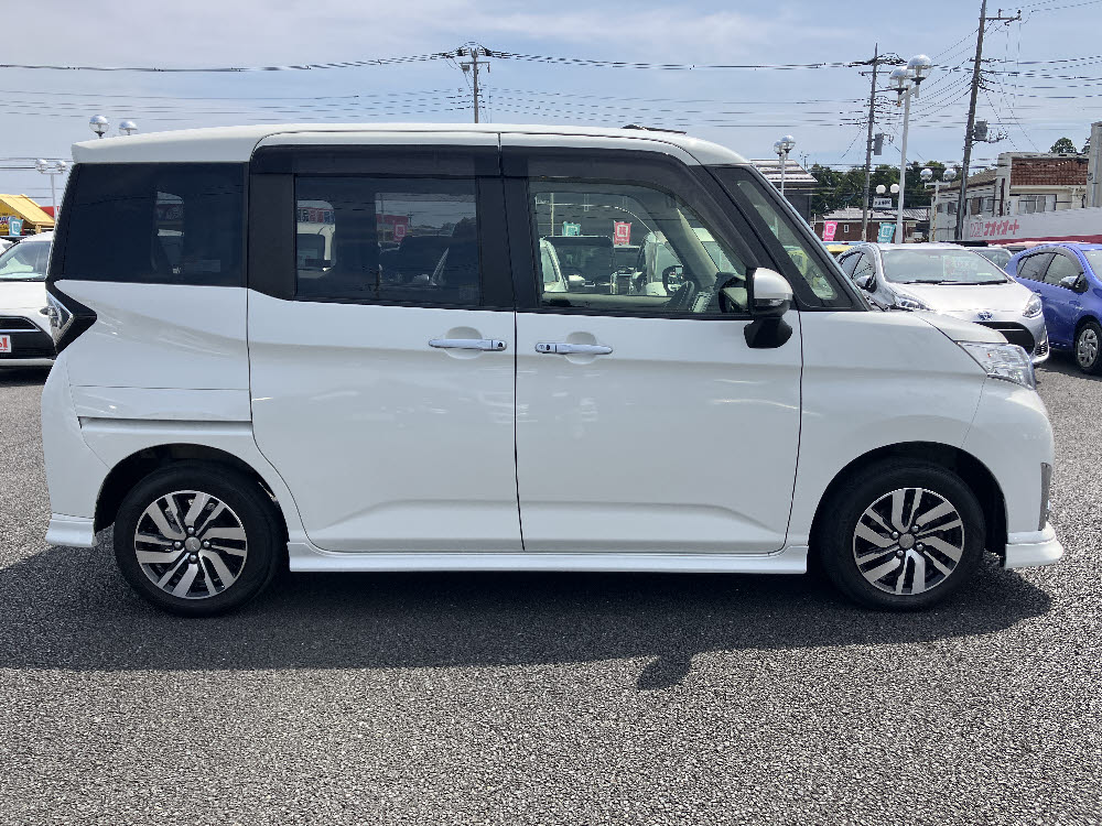 ダイハツ　トールカスタム　G-SAⅡ3枚目