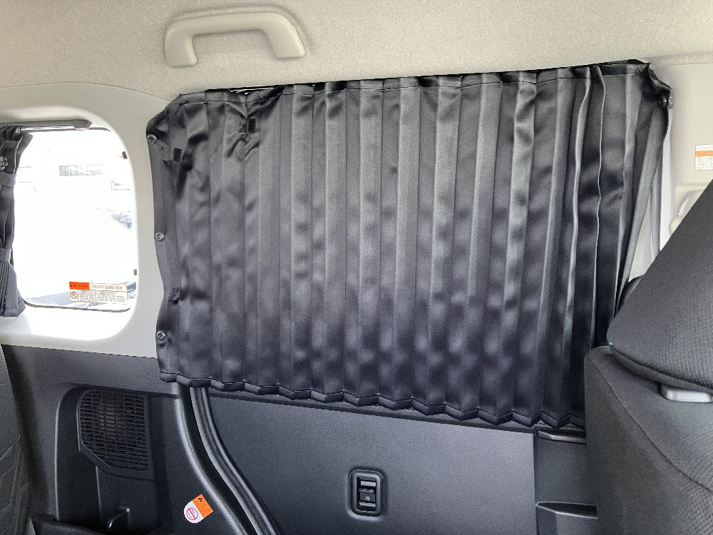 トヨタ　タンクカスタム　G-T（モデリスタエアロ・9ナビ）12枚目