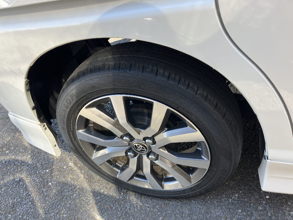 トヨタ　ルーミーカスタム　G-T（モデリスタエアロ）13枚目