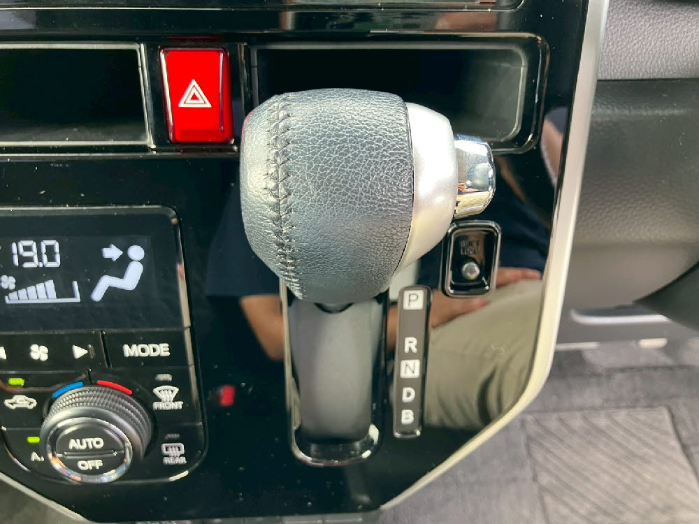 トヨタ　ルーミーカスタム　G-T17枚目