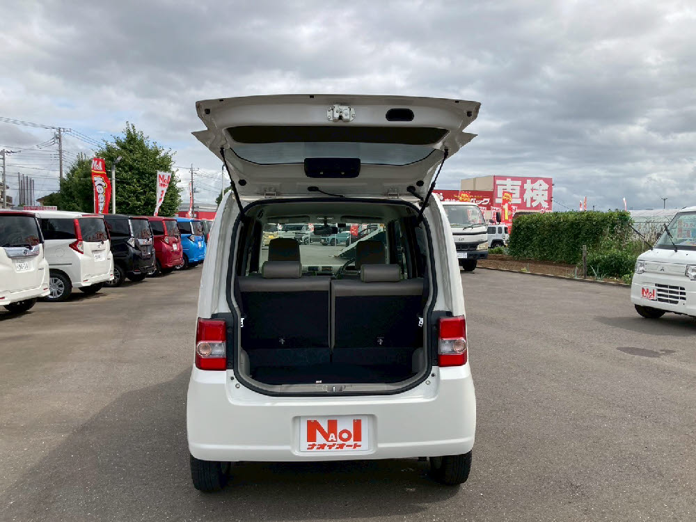 トヨタ　ピクシス スペース　X9枚目