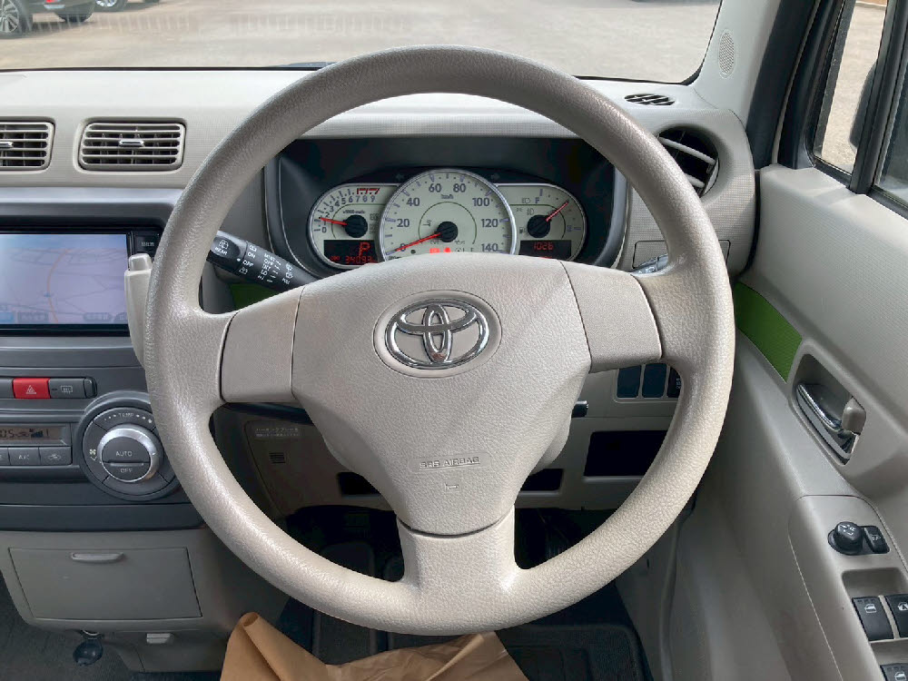 トヨタ　ピクシス スペース　X12枚目