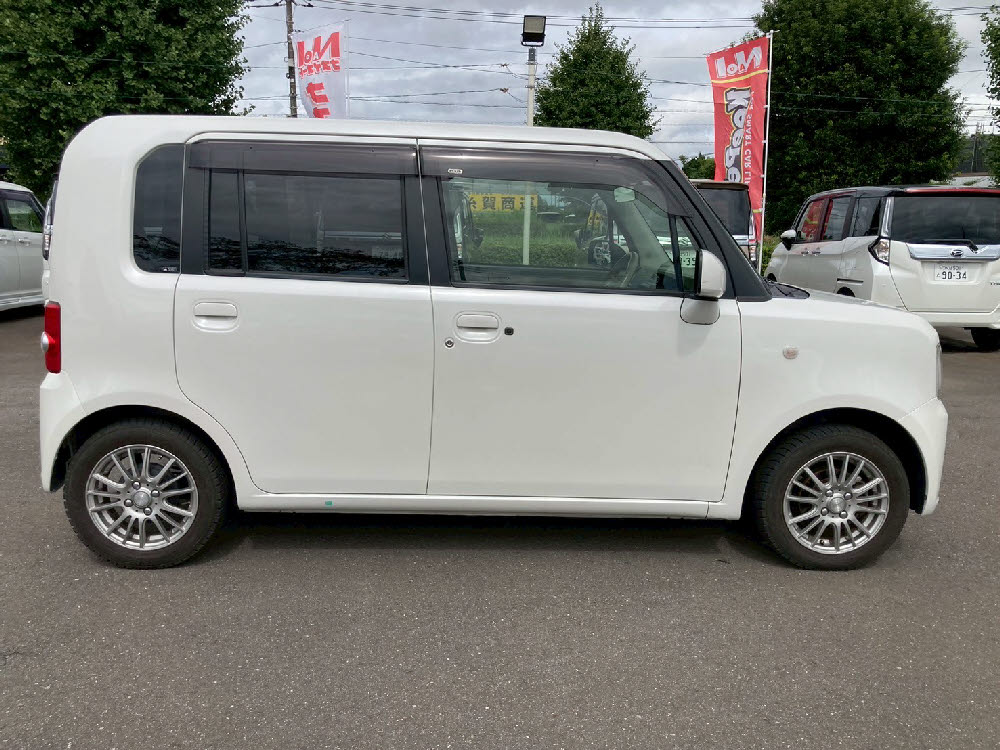 トヨタ　ピクシス スペース　X3枚目