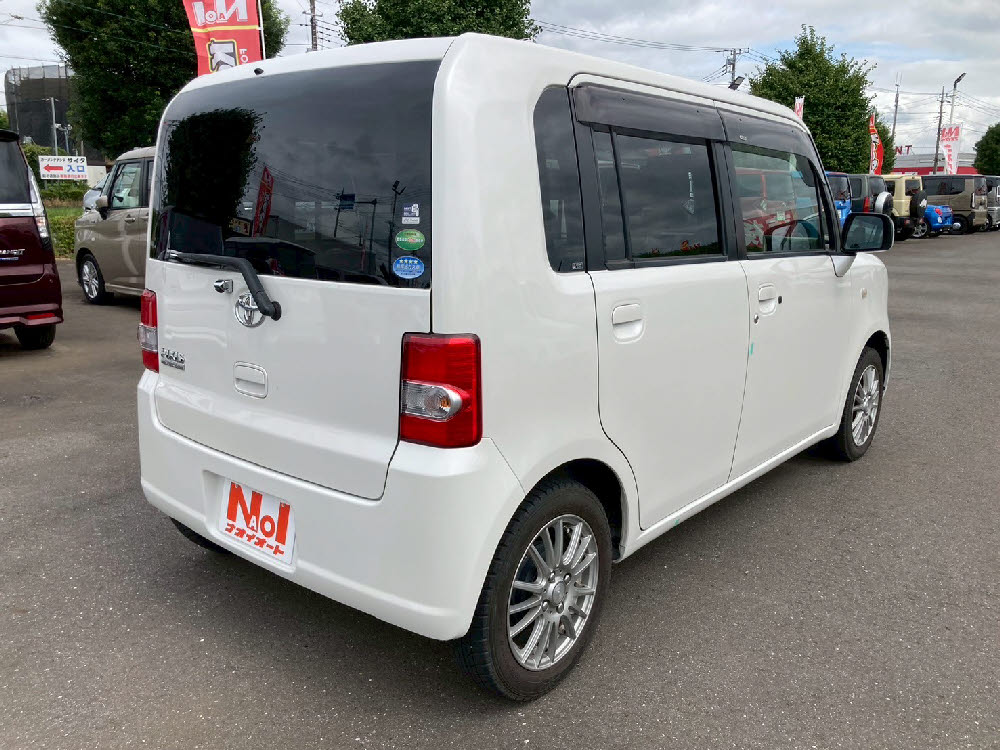 トヨタ　ピクシス スペース　X4枚目