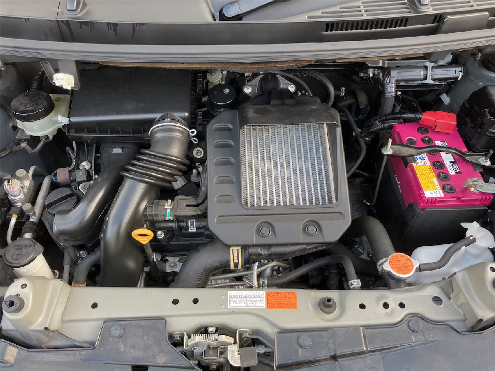 トヨタ　タンクカスタム　G-T（モデリスタエアロ）19枚目