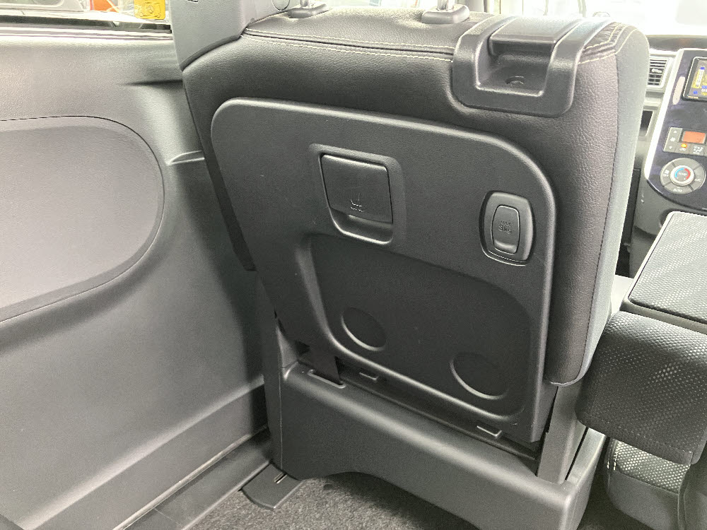 ダイハツ　タントカスタム　XトップED　SAⅡ5枚目